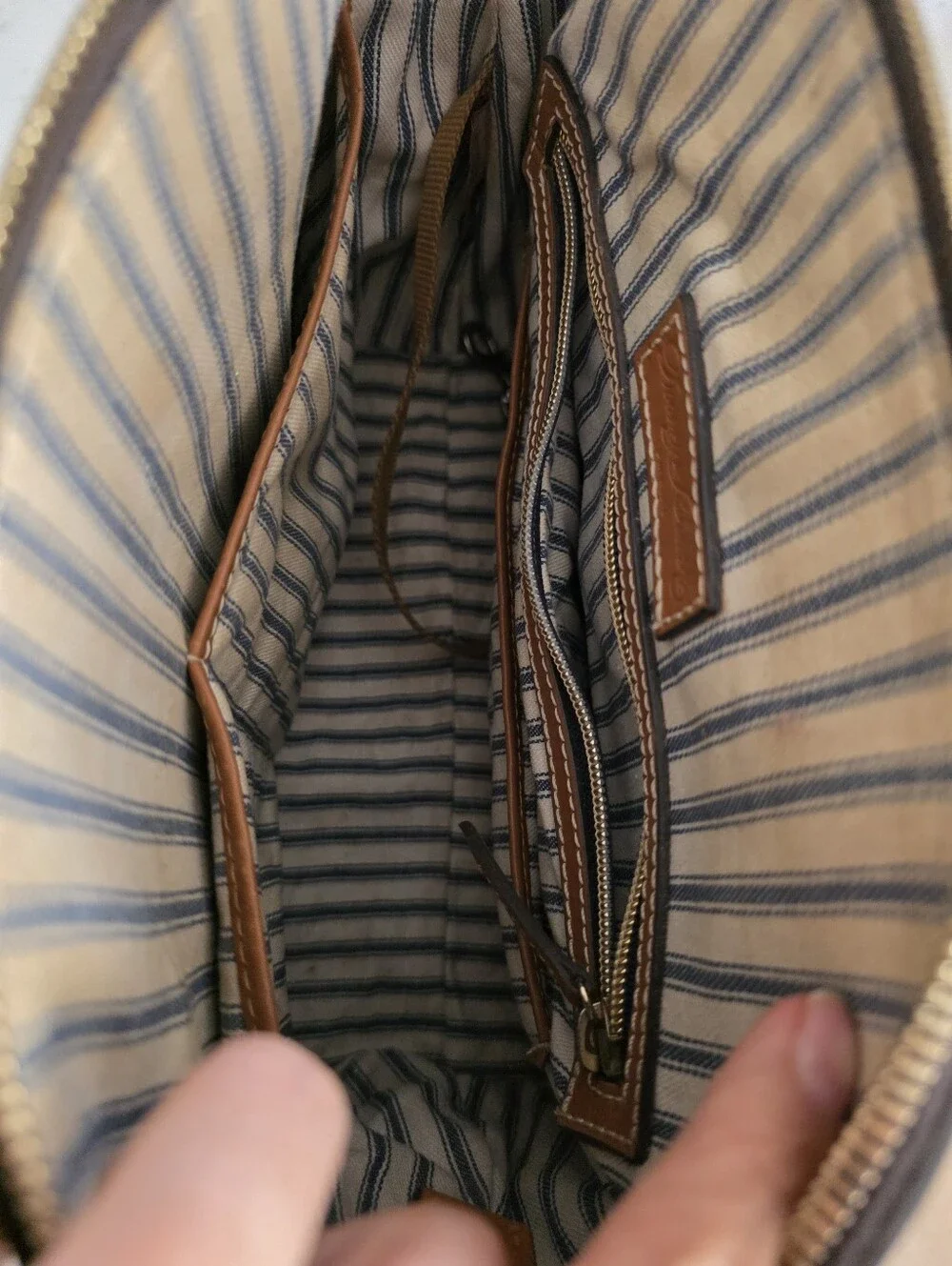 Dooney & Bourke | Beacon Domed Satchel Leather Classic Bag